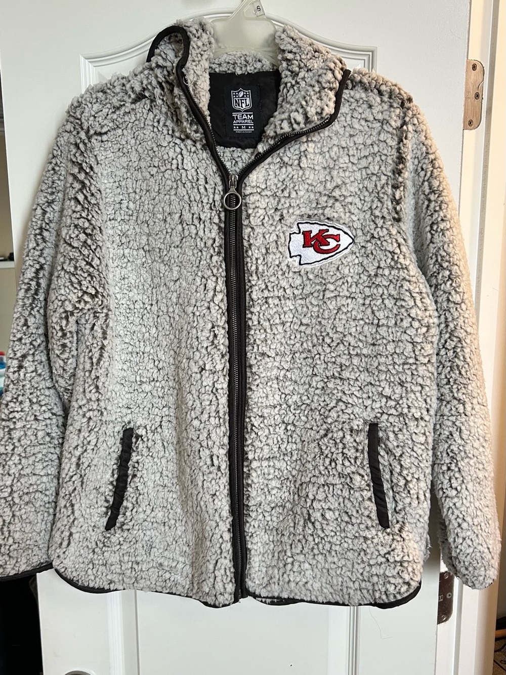 NFL Team Sherpa Jacket - Gray Womens Coat with Kansas City Chiefs Logo